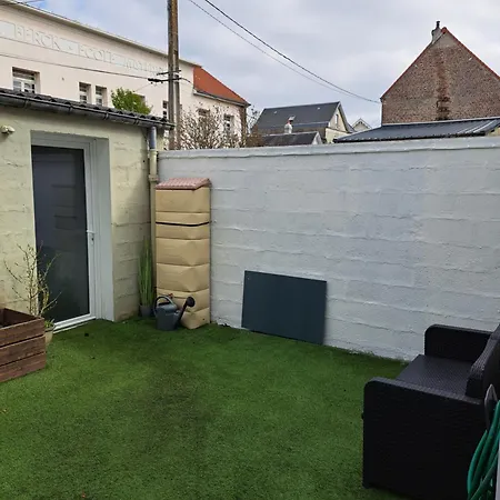 Belle Maison Berckoise بيت للعطل